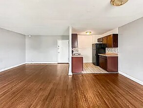 6201 N 15th St in Philadelphia, PA - Foto de edificio - Building Photo