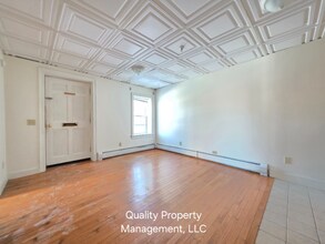 128 Hammond St, Unit 13 in Bangor, ME - Building Photo - Building Photo