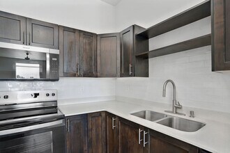 Canyon View Crossing in Orem, UT - Foto de edificio - Building Photo