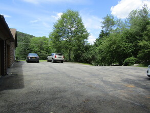 260-262 Route 9 St in Fishkill, NY - Building Photo - Other