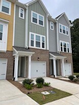 3021 Worthy Way in Durham, NC - Building Photo