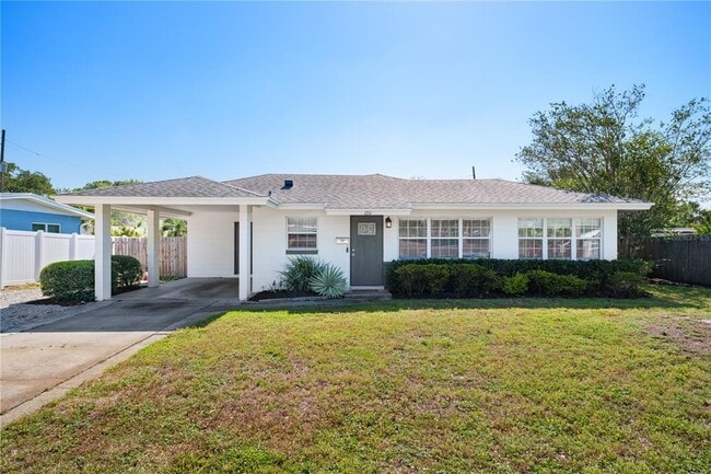 property at 1211 Robin Rd