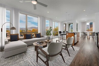 Sugarmont Apartments & Townhomes in Salt Lake City, UT - Foto de edificio - Building Photo