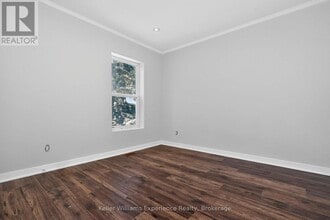 295 Bay St in Midland, ON - Building Photo - Building Photo