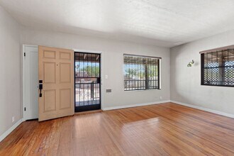 1701 E 10th St in Tucson, AZ - Building Photo - Building Photo