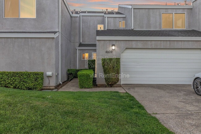 property at 4609 Da Vinci Dr