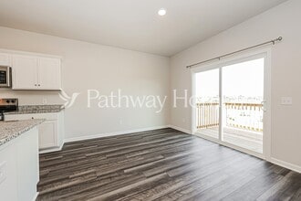 3558 Fellowship Rd in Columbia, TN - Foto de edificio - Building Photo