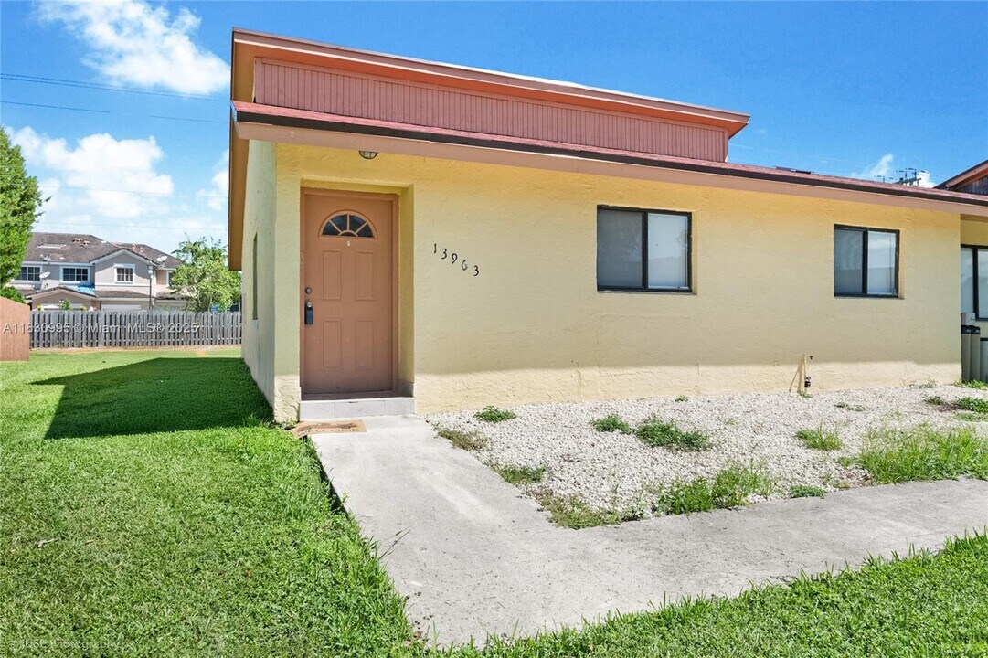 13963 SW 280th Terrace in Homestead, FL - Building Photo