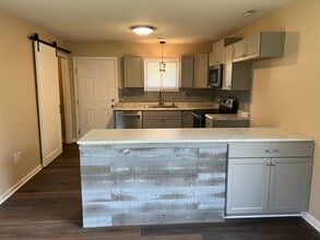 439 W Nelson St in Lexington, VA - Building Photo - Building Photo