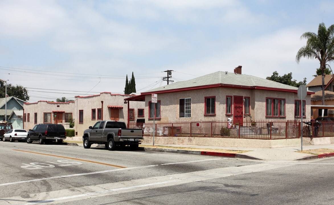 6221 Malabar St in Huntington Park, CA - Foto de edificio