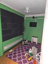 5459 W Chicago Ave in Chicago, IL - Foto de edificio - Building Photo