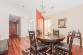 11823 Harris Ridge Dr in Charlotte, NC - Building Photo - Building Photo