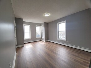 26 Endicott St in Lynn, MA - Building Photo - Building Photo