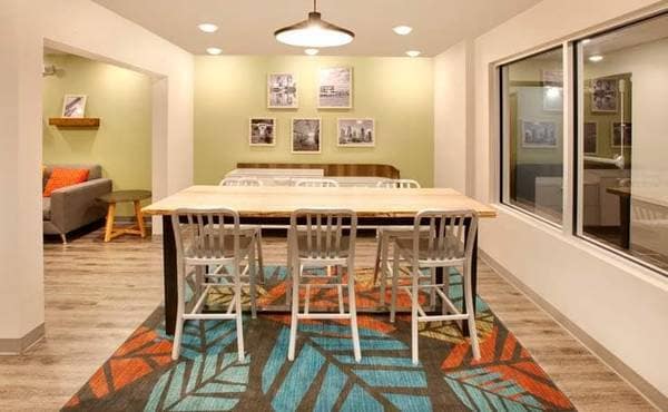 5350 W Sam Houston Pky N, Unit 1