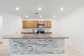 20835 Filbert Ln in Katy, TX - Foto de edificio - Building Photo