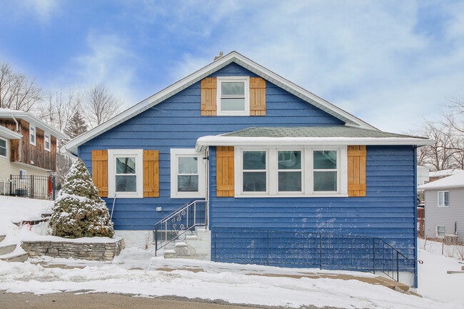 721 Ledochowski St in Lemont, IL - Building Photo - Building Photo