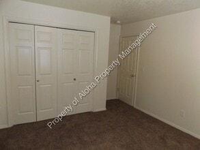 1280 S Cloverdale Rd in Boise, ID - Foto de edificio - Building Photo