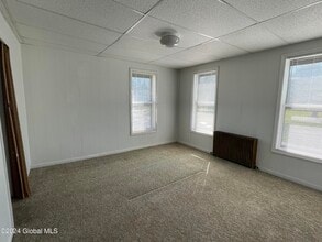 524 Maple Ave in Saratoga Springs, NY - Building Photo - Building Photo