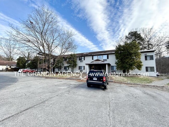 property at 292 Alleghany Spring Rd