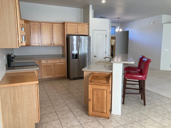 8572 N Sand Dune Pl in Tucson, AZ - Building Photo - Building Photo