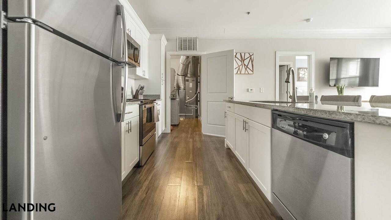 1494 N High St in Columbus, OH - Building Photo