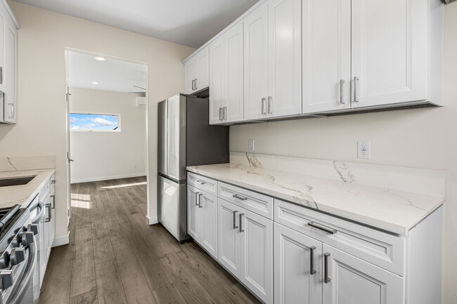 2217 Columbia St in San Diego, CA - Building Photo - Building Photo
