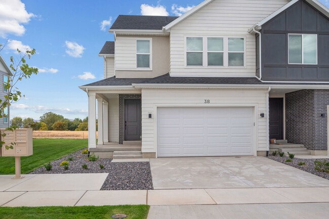 property at 38 S Lunar Wy