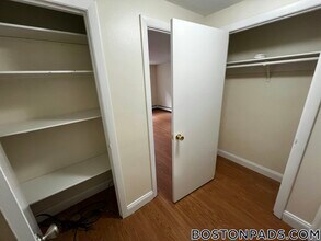 90 Gardner St, Unit 1B in Boston, MA - Building Photo - Building Photo
