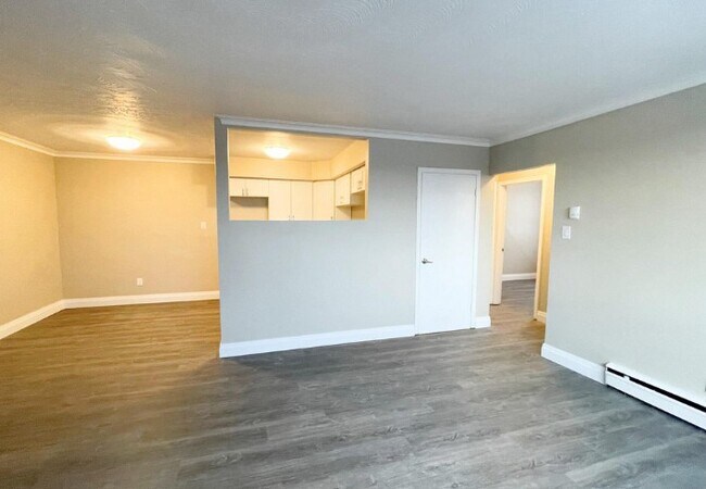 Breton Place Apartments in Sault Ste Marie, ON - Building Photo - Building Photo
