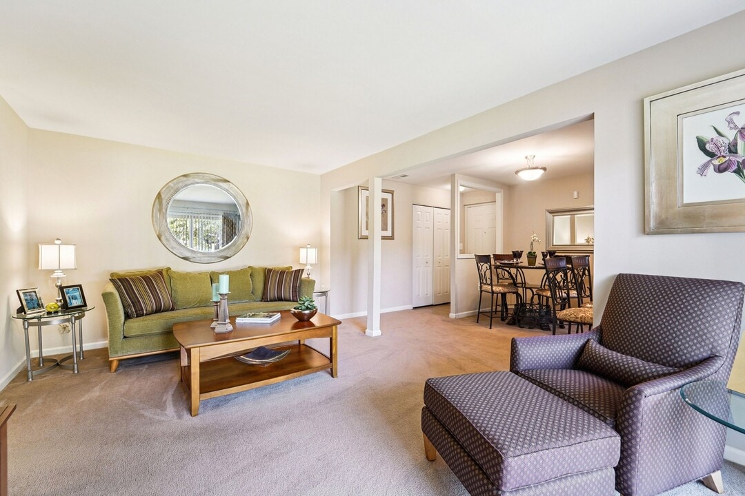 Foxborough Estates in Savage, MD - Building Photo