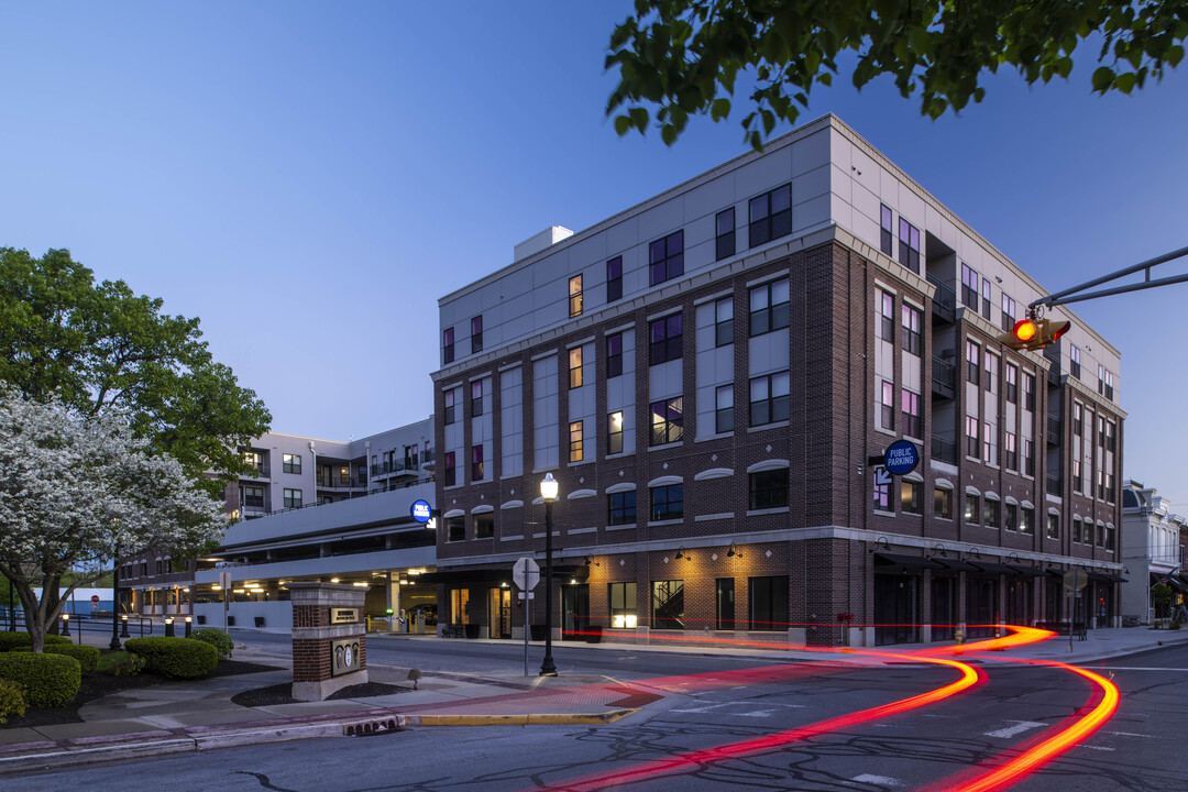 The Levinson in Noblesville, IN - Foto de edificio