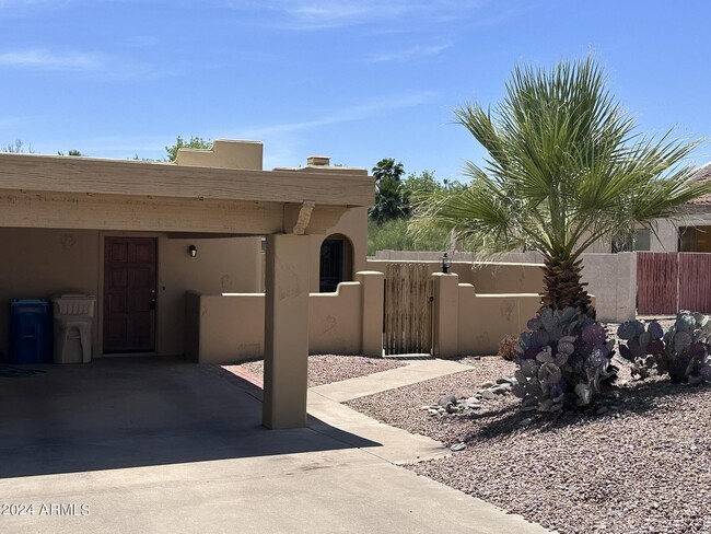 16421 E Ashbrook Dr in Fountain Hills, AZ - Building Photo - Building Photo