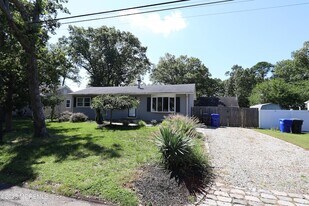 709 Marys Dr, Unit WAIT130L in Brick, NJ - Building Photo