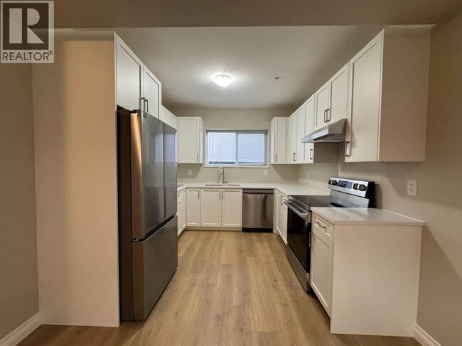 21292-21123 123 Ave in Maple Ridge, BC - Building Photo - Building Photo