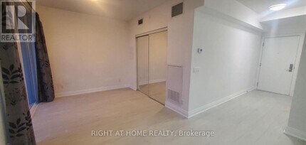 56 Annie Craig Dr in Toronto, ON - Building Photo - Building Photo