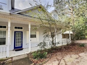 9301 Blueberry Dr in Ocean Springs, MS - Building Photo - Building Photo