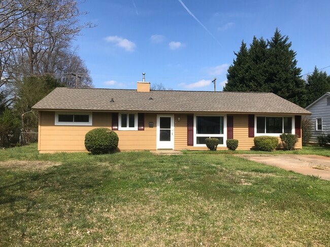property at 2708 Lasalle St