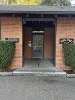 1717 150th Ave SE in Bellevue, WA - Building Photo