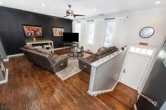 56 C E Blackwell St in Dover, NJ - Building Photo - Building Photo