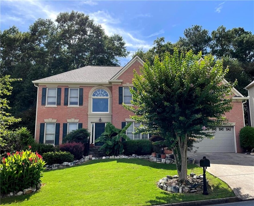 275 Gladeside Path in Suwanee, GA - Building Photo