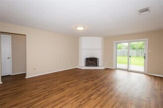 7708 Wakefield Dr in Austin, TX - Building Photo - Building Photo