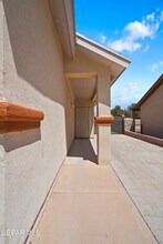 5477 Francisco Roque Dr in El Paso, TX - Building Photo - Building Photo
