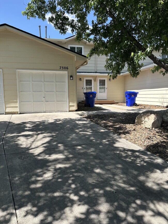 property at 7506 Banner Ct