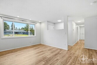 13801 NE 40th St in Vancouver, WA - Building Photo - Building Photo