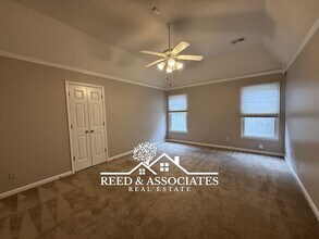 9371 Helmsley Dr in Cordova, TN - Building Photo - Building Photo