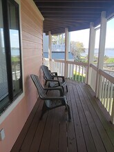 111 S Oak Ct in Surf City, NC - Building Photo - Building Photo