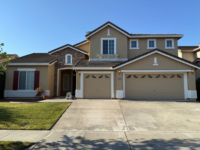 property at 3389 Bonaire Rd