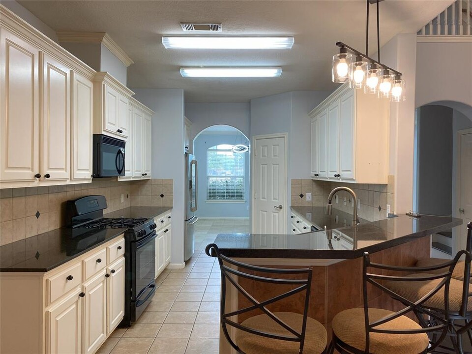 2915 Blue Wind Ct in Houston, TX - Building Photo
