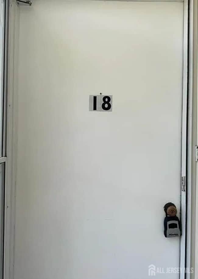 18 Foxtail Ln in Monmouth Junction, NJ - Building Photo - Building Photo