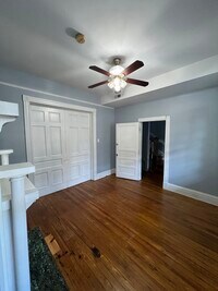 2205 W Cary St, Unit Lower floor in Richmond, VA - Foto de edificio - Building Photo